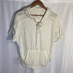 MISS ME light heather gray lace Dolman sleeves kangaroo pocket hooded top M